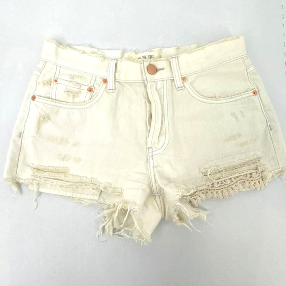 We The Free Jean Shorts Womens 26 Button Fly Boho Distressed Lace Denim Festival - Picture 1 of 9